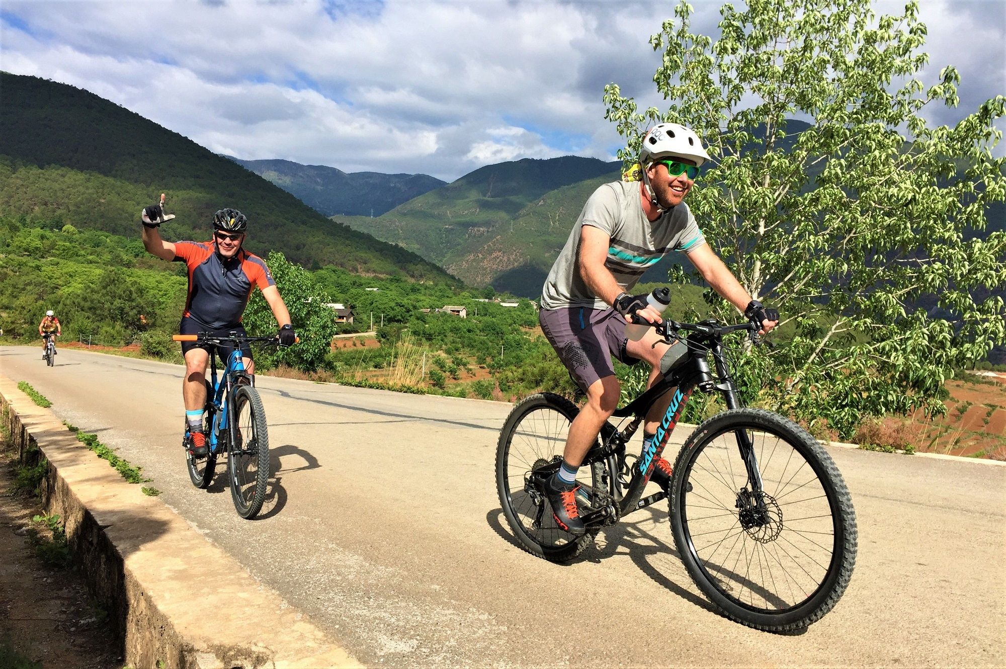 cycling vacations  yunnan